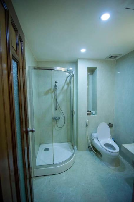 123 Apartment In Bui Vien Street, District 1 Ho Chi Minh City Bagian luar foto